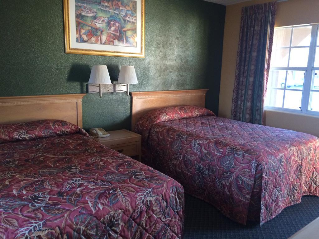 Shangri La Motel Ocala Buitenkant foto