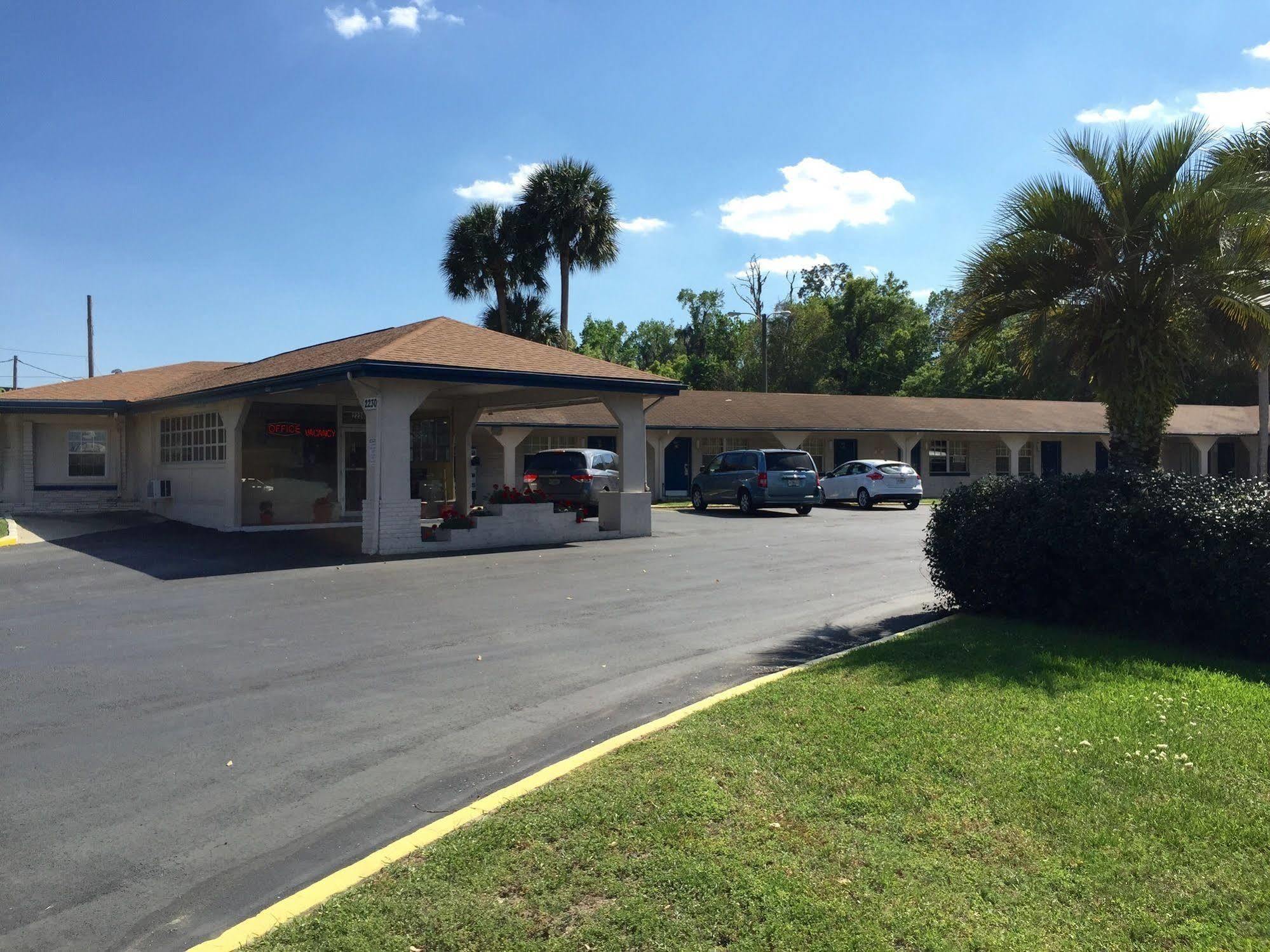 Shangri La Motel Ocala Buitenkant foto