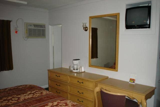 Shangri La Motel Ocala Buitenkant foto